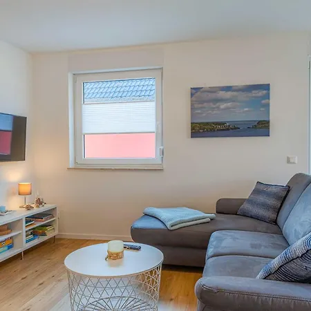 Merlin Nest - Komfortable Mit Terrasse, Garten & Infrarotkabine Marienfelde