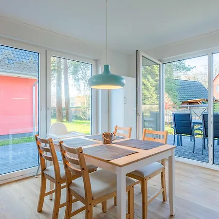 Merlin Nest - Komfortable Mit Terrasse, Garten & Infrarotkabine Appartamento Marienfelde