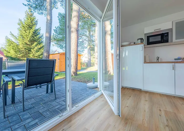 Merlin Nest - Komfortable Mit Terrasse, Garten & Infrarotkabine Apartment